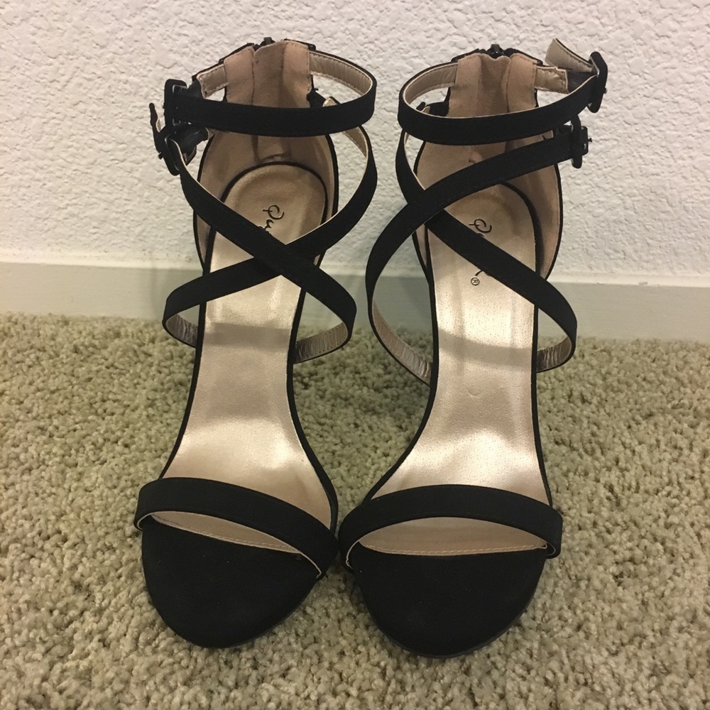 Brand new black heels